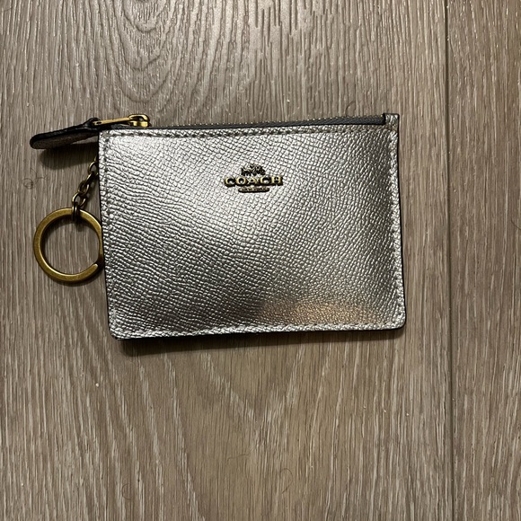 Coach authentic metallic silver Mini Skinny Id Case /  card case - Picture 1 of 6